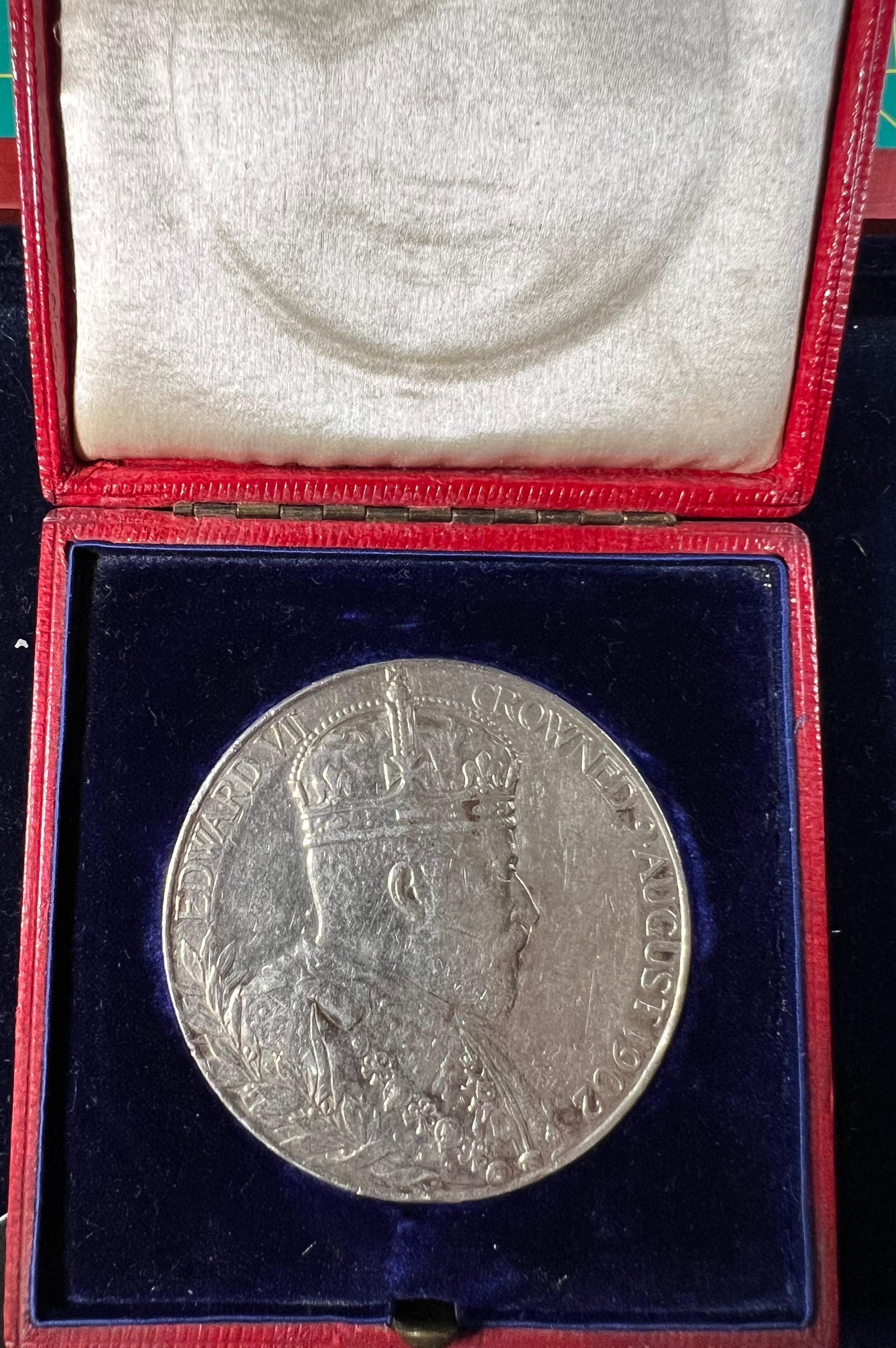 1902 Great Britain Silver Coronation Medal Edward VII & Queen Alexandra (Large, 56 mm, 86.06 g .925 Silver)