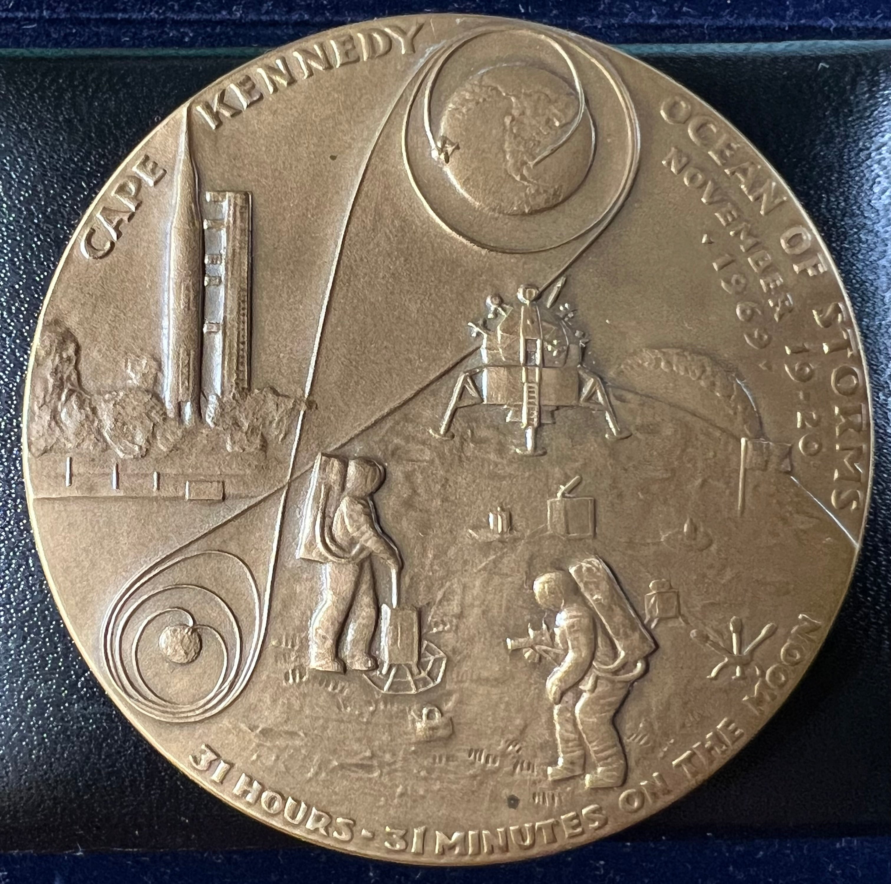 1969 Apollo XII Bronze Medal — Conrad, Gordon & Bean (Medallic Art Co)